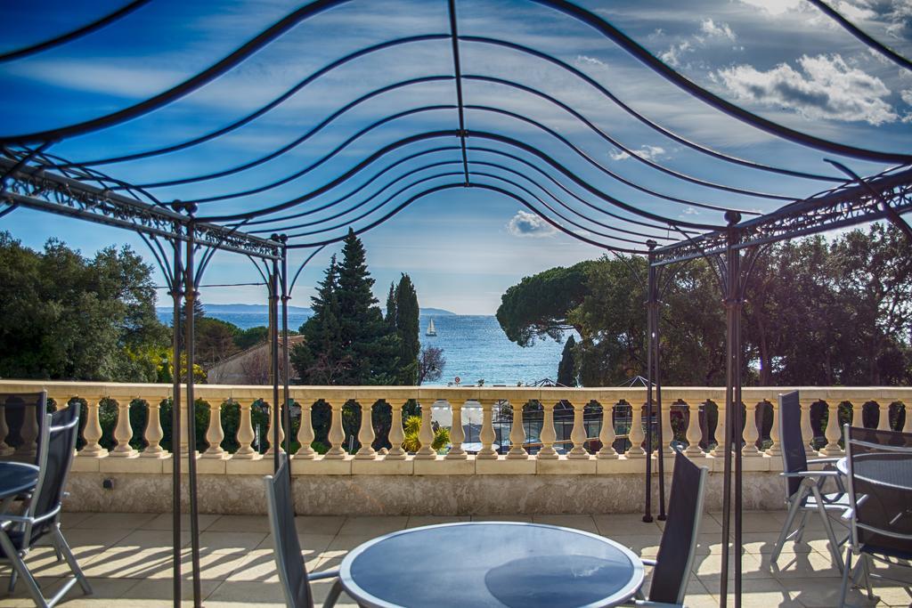 La Residence Du Cap Le Lavandou Exterior photo