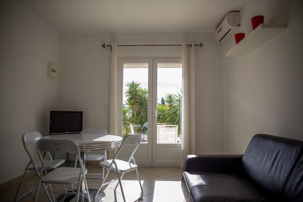La Residence Du Cap Le Lavandou Exterior photo